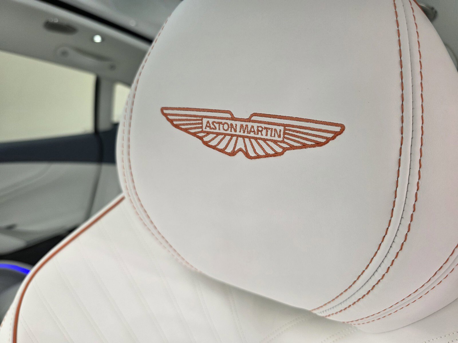 New 2026 Aston Martin DBX 707 image 5