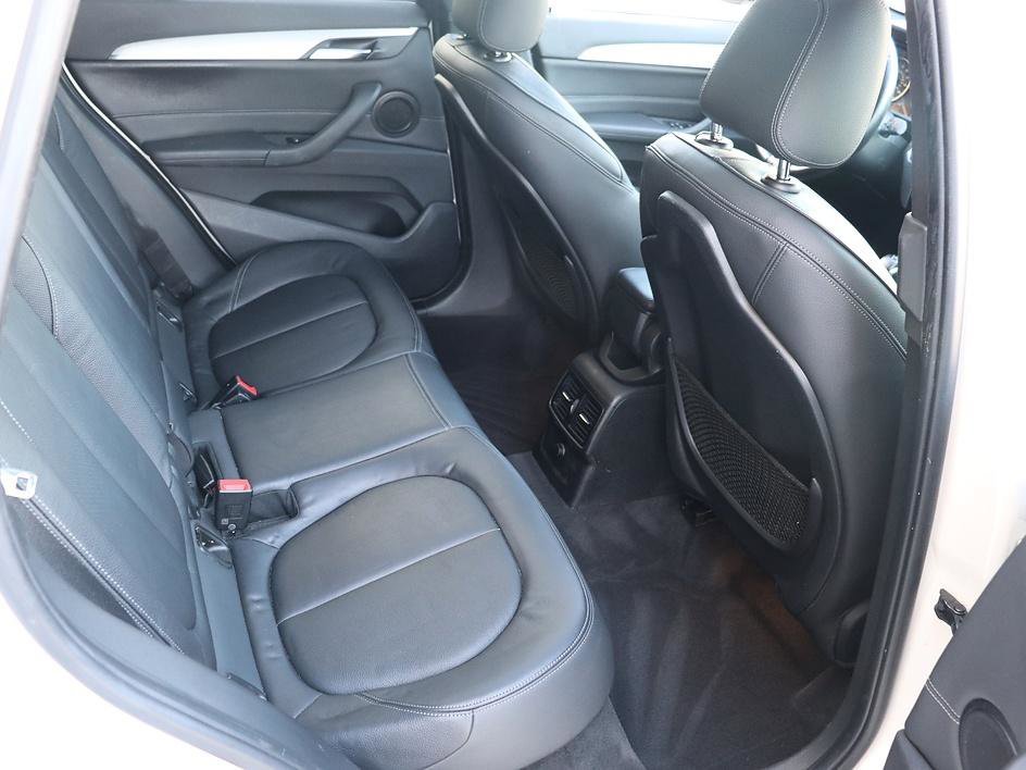 Used 2018 BMW X1 xDrive28i AWD/4WD image 13