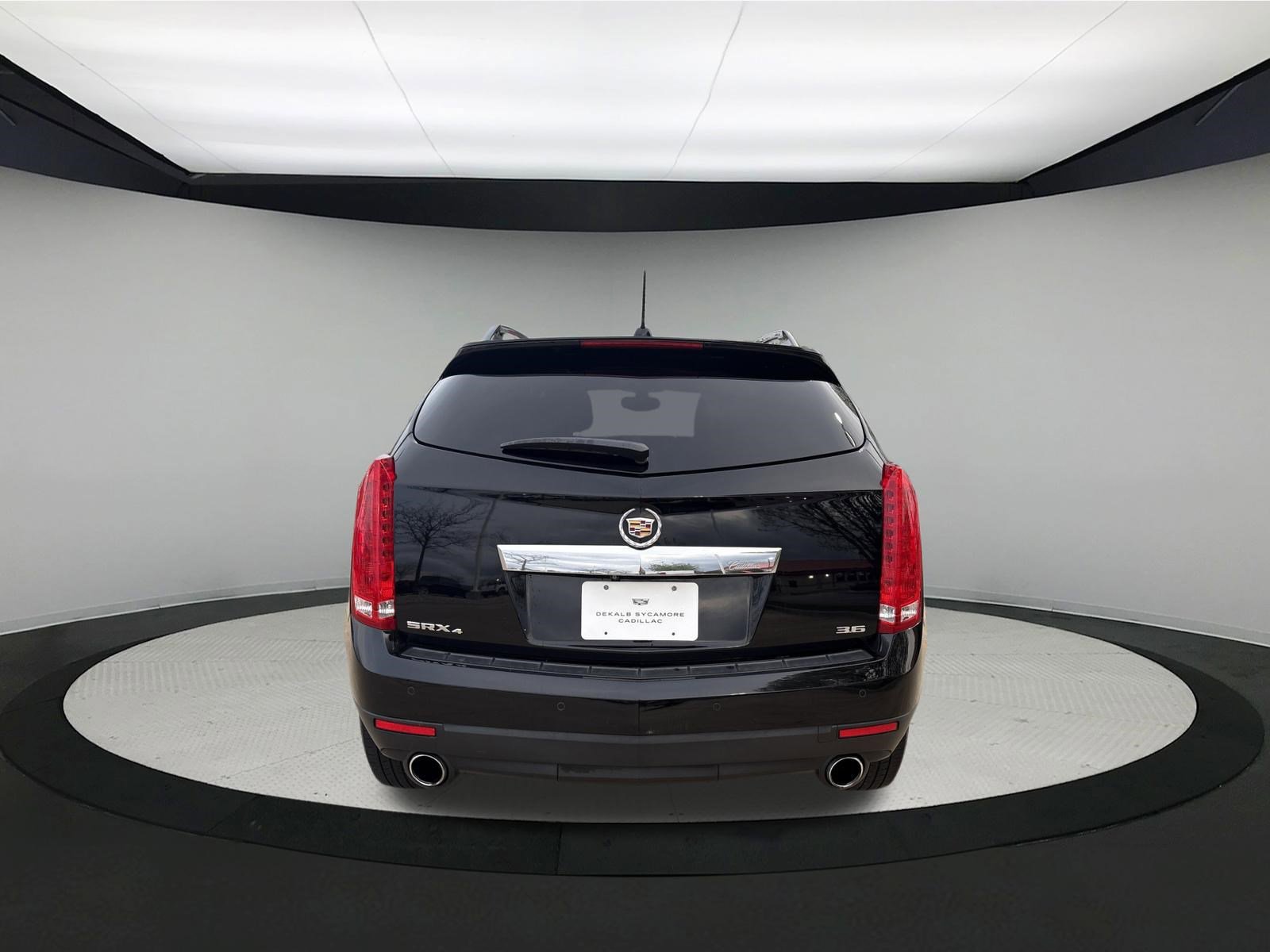 Used 2016 Cadillac SRX Luxury image 6