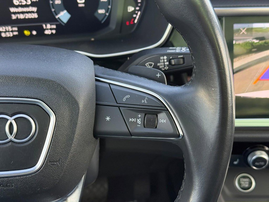 Used 2023 Audi Q3 2.0T Premium image 24