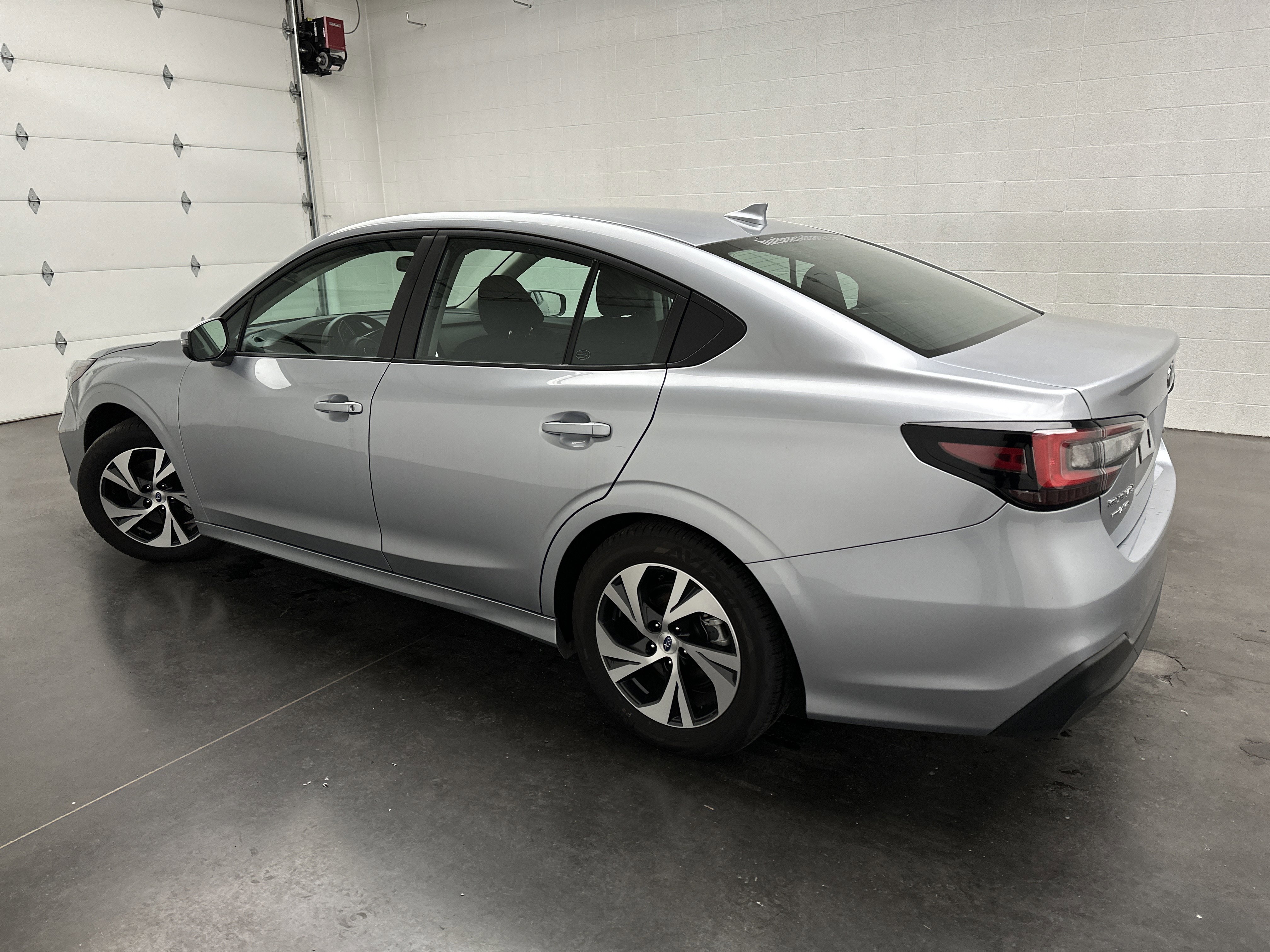 Used 2025 Subaru Legacy Premium AWD/4WD image 6