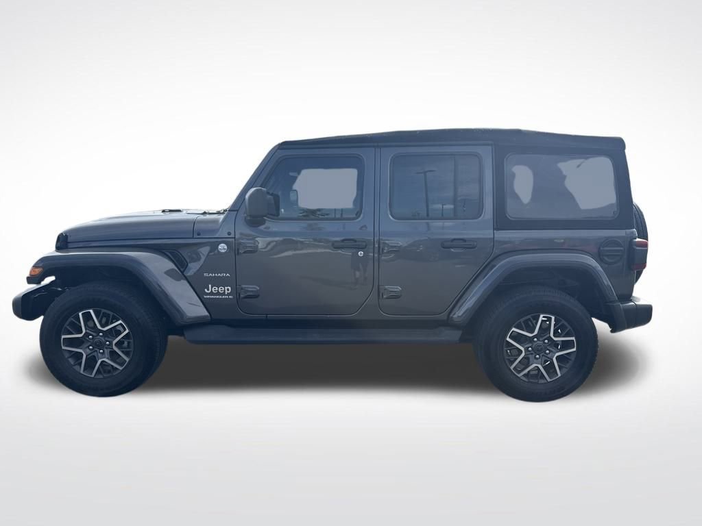Used 2024 Jeep Wrangler Sahara video 2