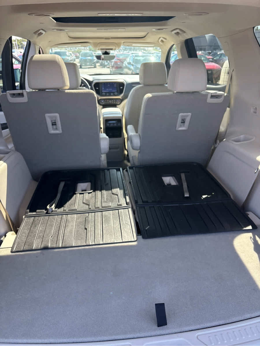 Used 2023 GMC Acadia Denali w/ Black Diamond Edition AWD/4WD image 24