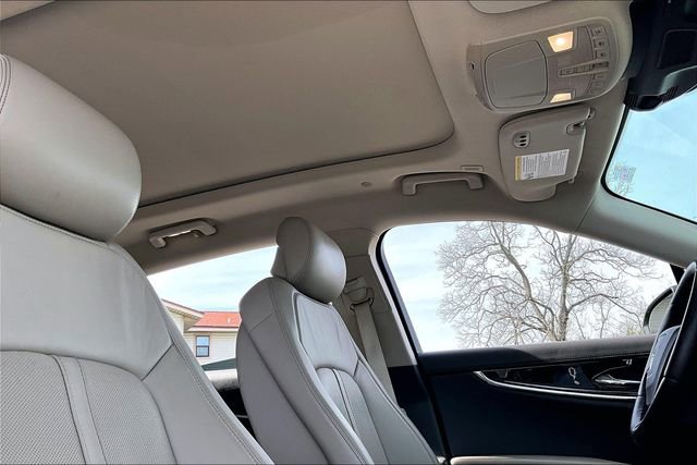 Used 2023 Lincoln Nautilus Reserve w/ Equipment Group 201A image 28