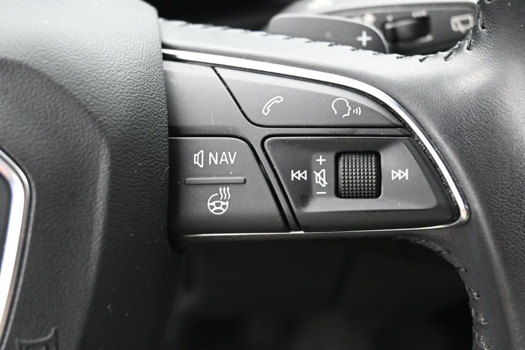 Used 2018 Audi Q7 3.0T Premium Plus AWD/4WD image 18