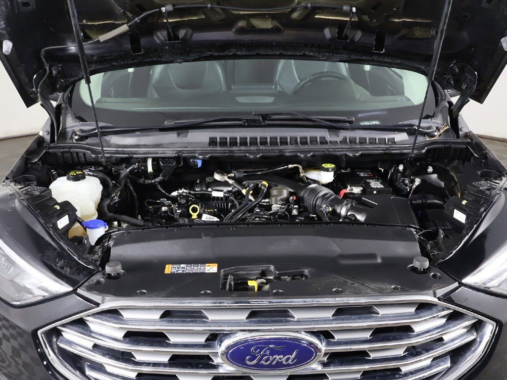 Used 2022 Ford Edge Titanium image 19