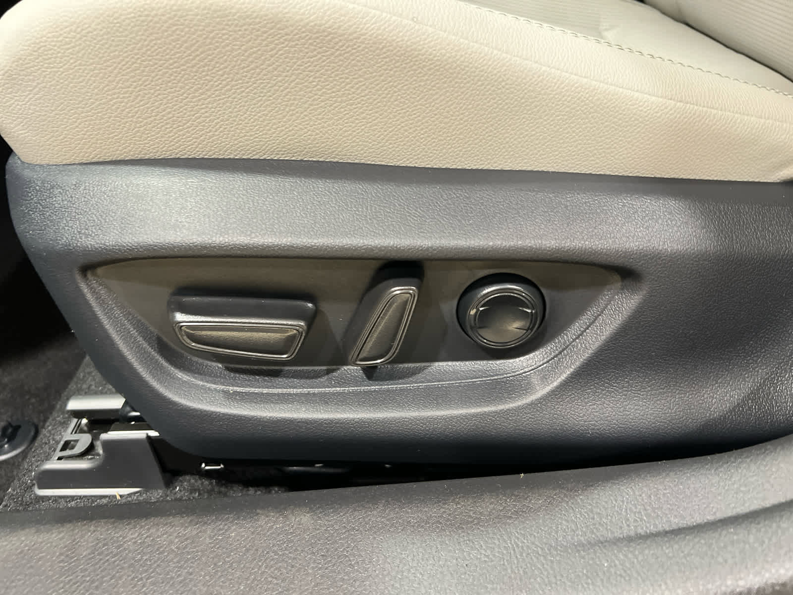 New 2026 Toyota Camry XLE w/ Premium Plus Package image 14