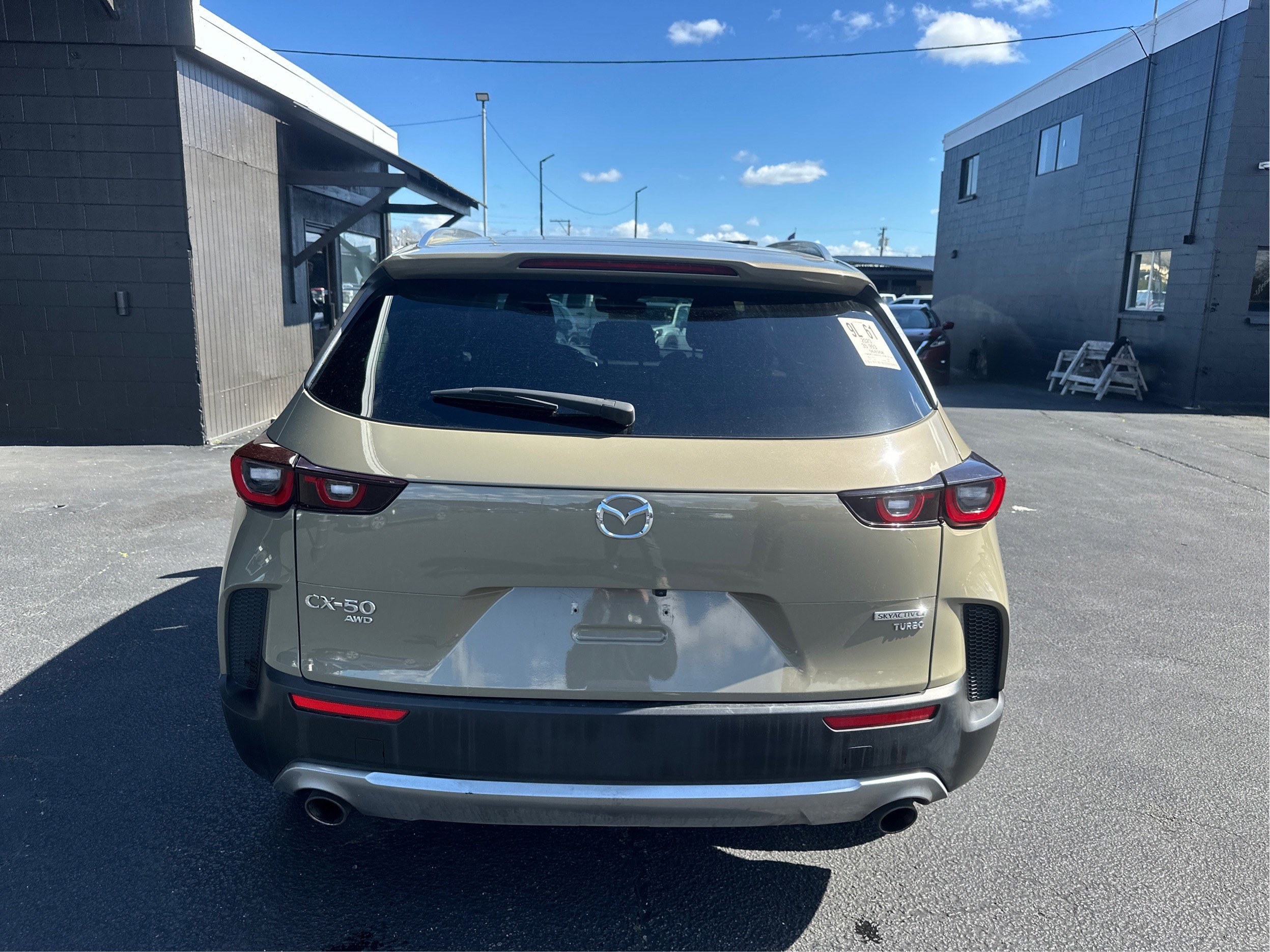 Used 2023 MAZDA CX-50 Meridian Edition w/ Cargo Package AWD/4WD image 12