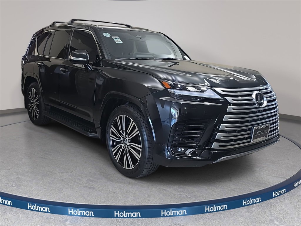 Certified 2025 Lexus LX 600 4WD w/ Luxury Package image 4
