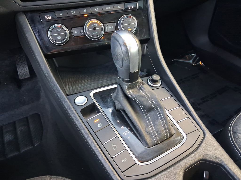 Certified 2021 Volkswagen Jetta SE FWD image 23