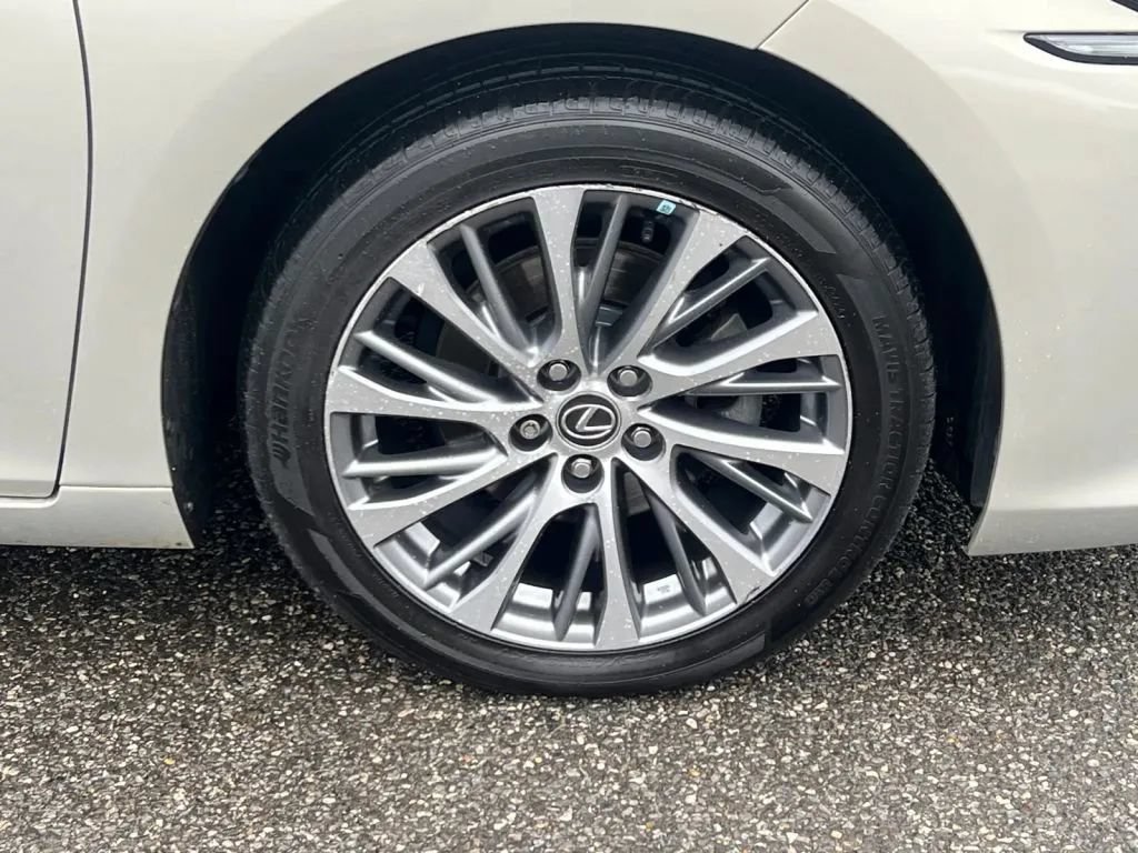 Used 2020 Lexus ES 350 w/ Premium Package FWD image 35