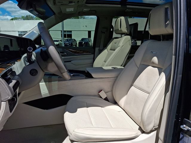 Used 2021 Cadillac Escalade Sport Platinum AWD/4WD image 15