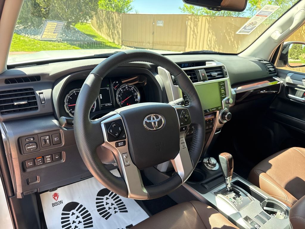 Used 2024 Toyota 4Runner Limited AWD/4WD image 14