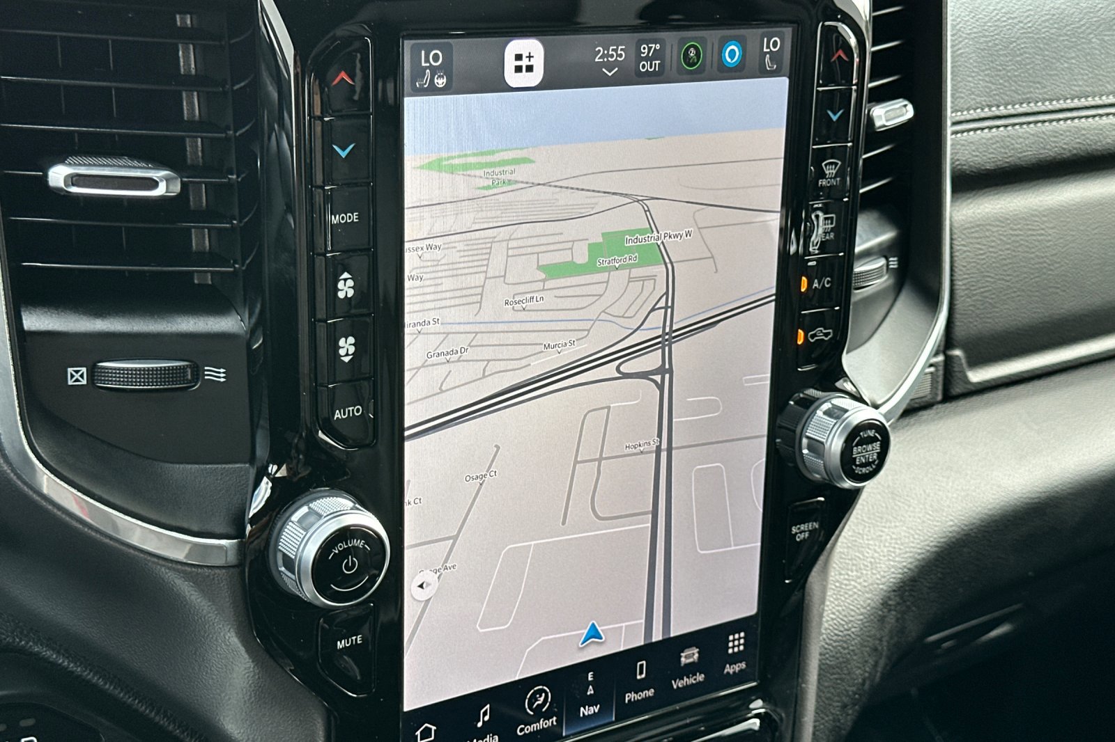 Used 2023 RAM 1500 Laramie image 43