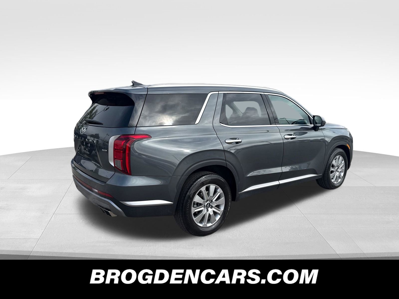 Used 2025 Hyundai Palisade SEL AWD/4WD image 3