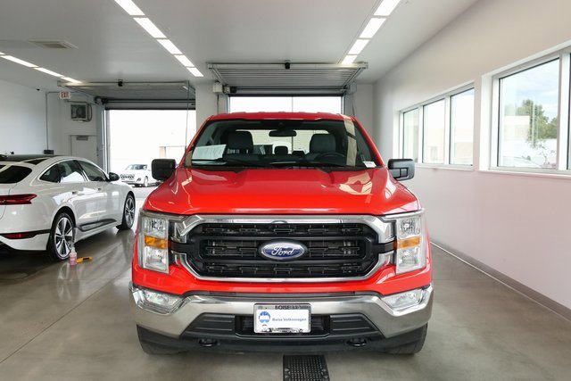 Used 2022 Ford F150 XLT w/ Trailer Tow Package image 2