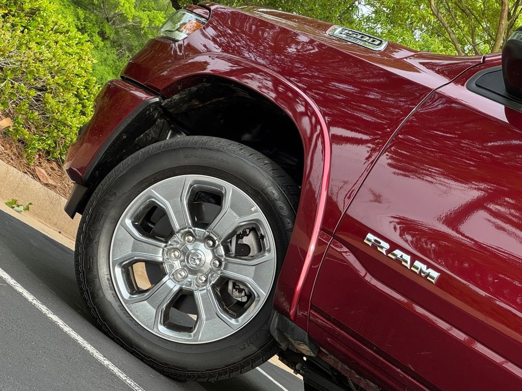 Used 2025 RAM 1500 Big Horn AWD/4WD image 9