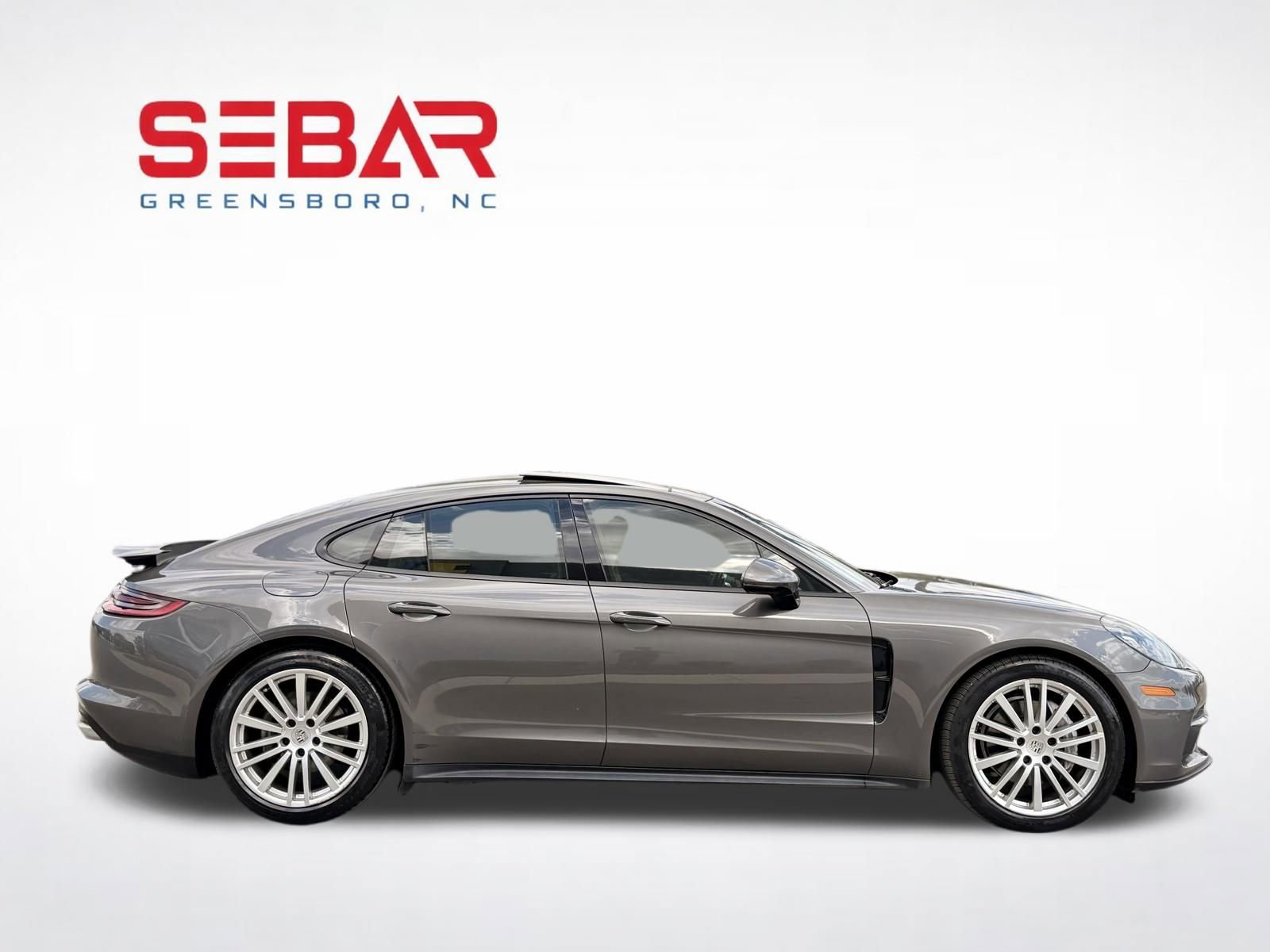 Used 2018 Porsche Panamera 4 image 4
