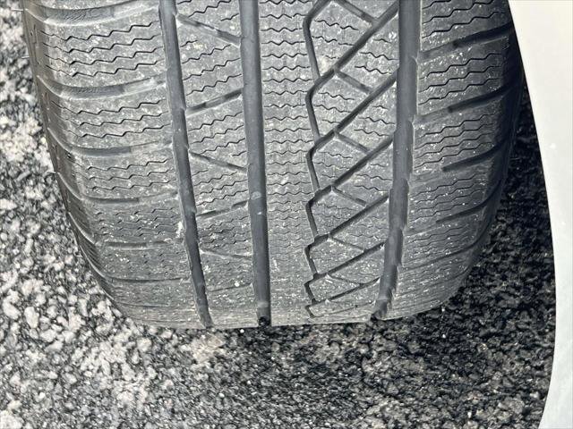 Used 2018 Ford Mustang Premium image 13