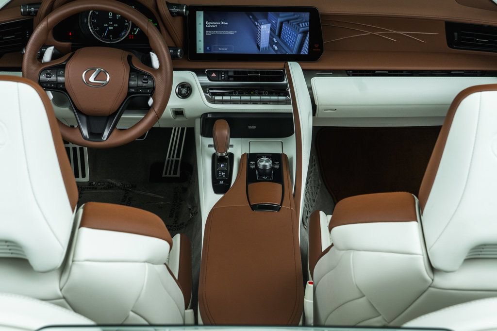 Used 2026 Lexus LC 500 Convertible w/ Inspiration Series RWD image 19