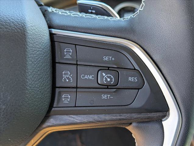 Used 2022 Jeep Grand Cherokee Limited 4xe image 14