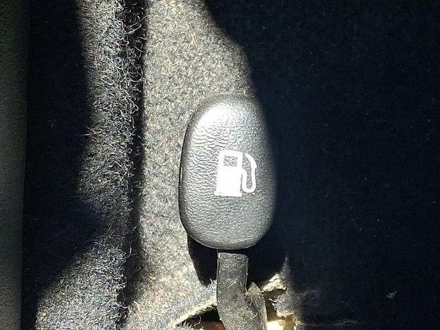 Used 2010 Kia Soul + w/ Audio Pkg image 26