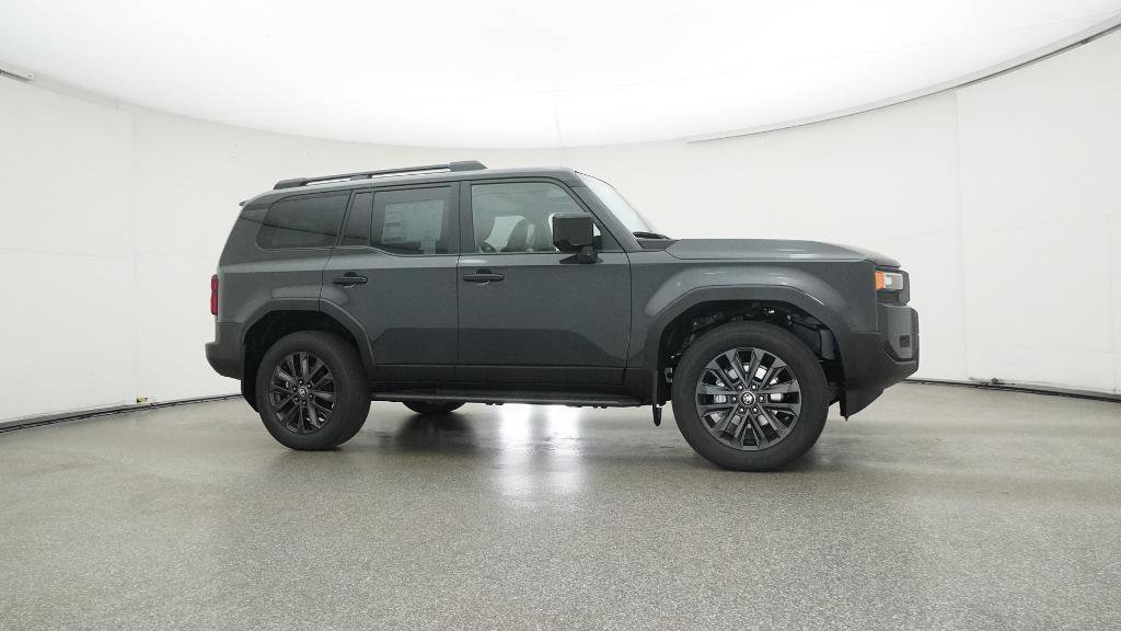 Used 2026 Toyota Land Cruiser image 28
