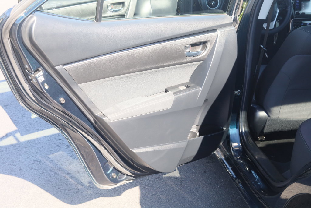 Certified 2017 Toyota Corolla LE w/ Carpet Mat Package (TMS) FWD image 21