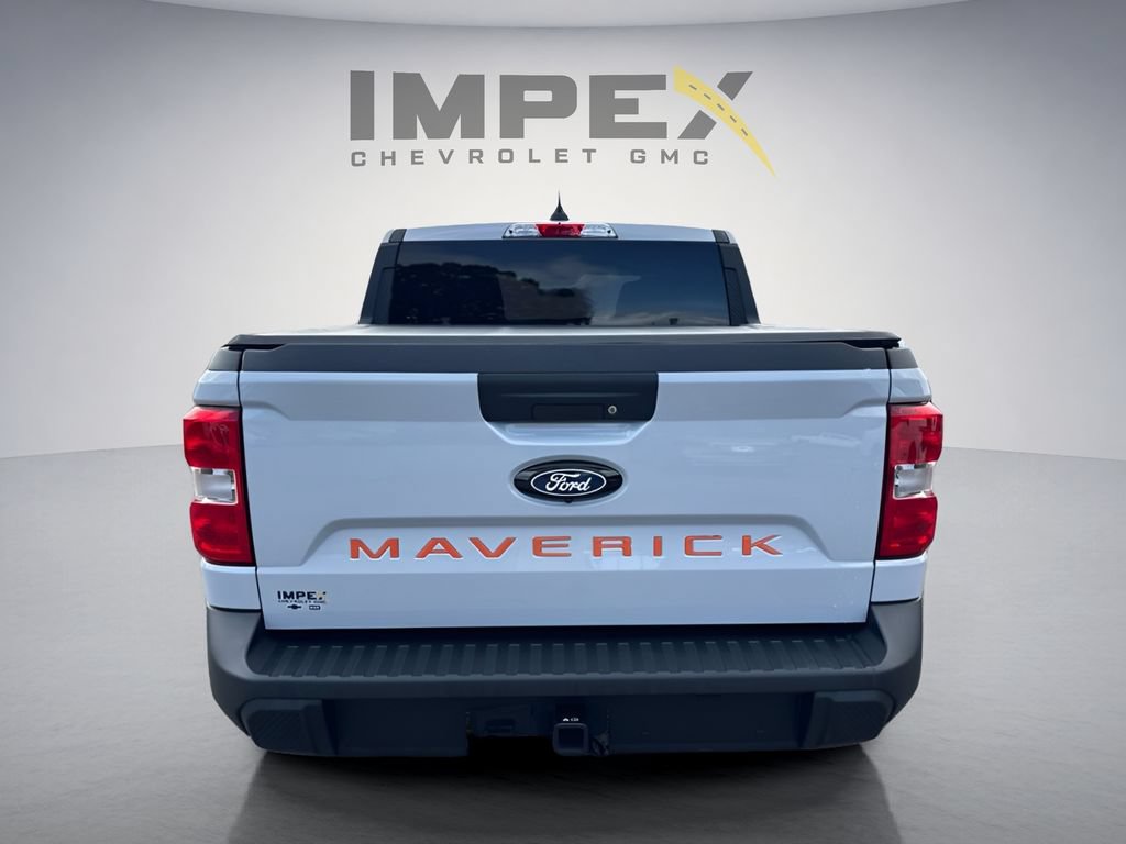 Used 2025 Ford Maverick XL FWD image 4