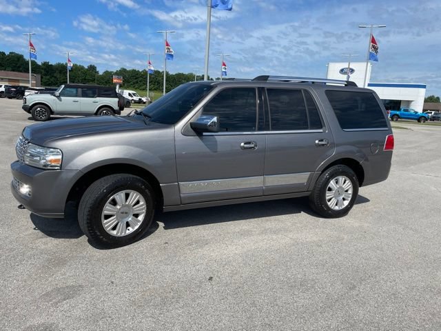 Used 2012 Lincoln Navigator 4WD image 5