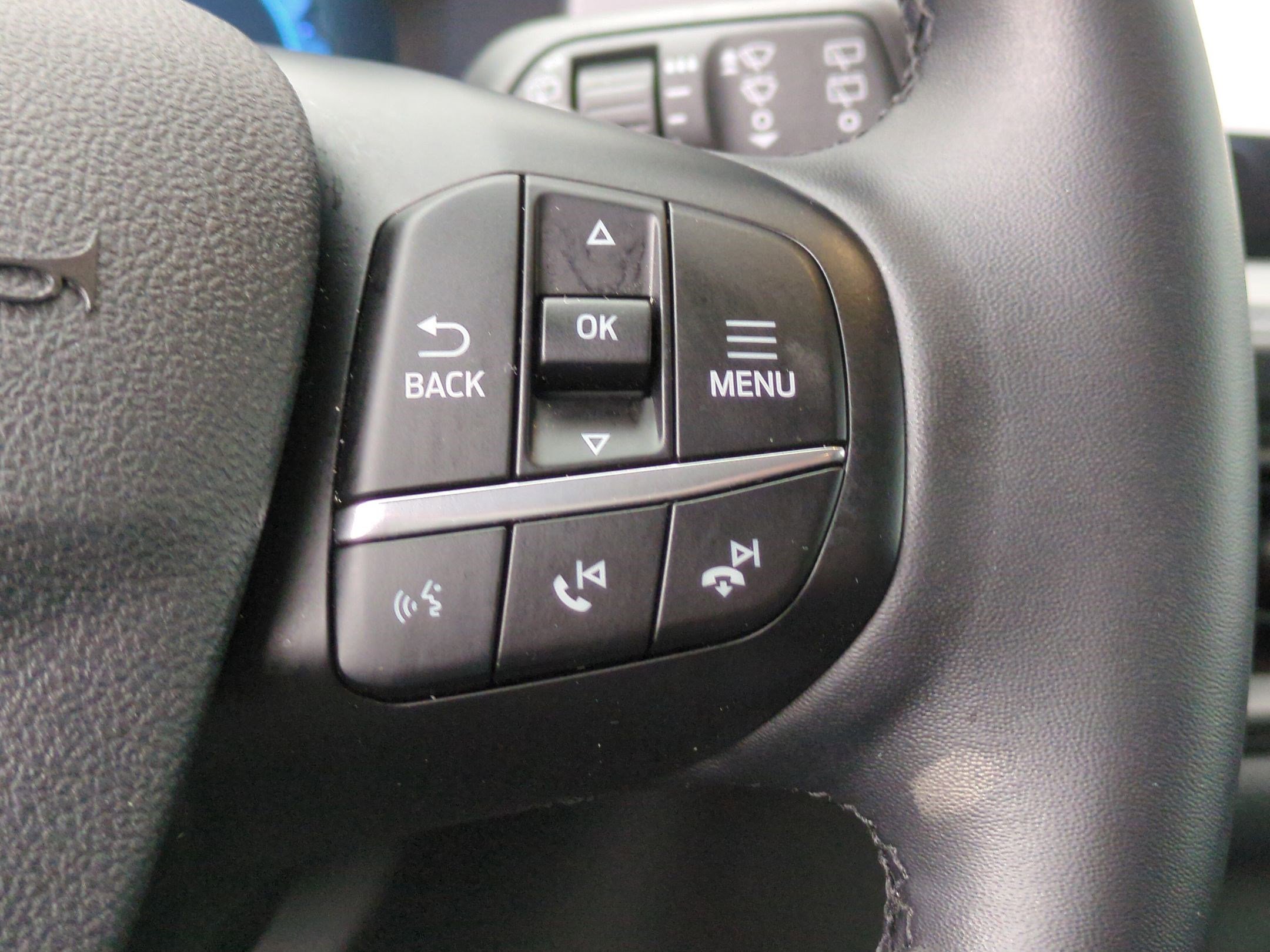 Used 2025 Ford Bronco Sport Badlands image 16