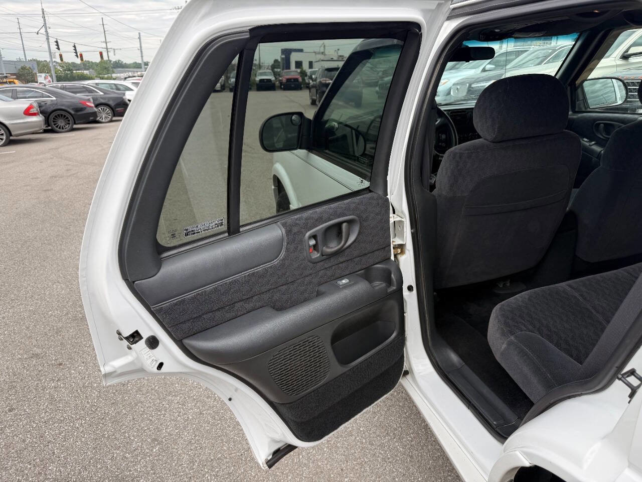 Used 2000 GMC Jimmy SLE AWD/4WD image 20