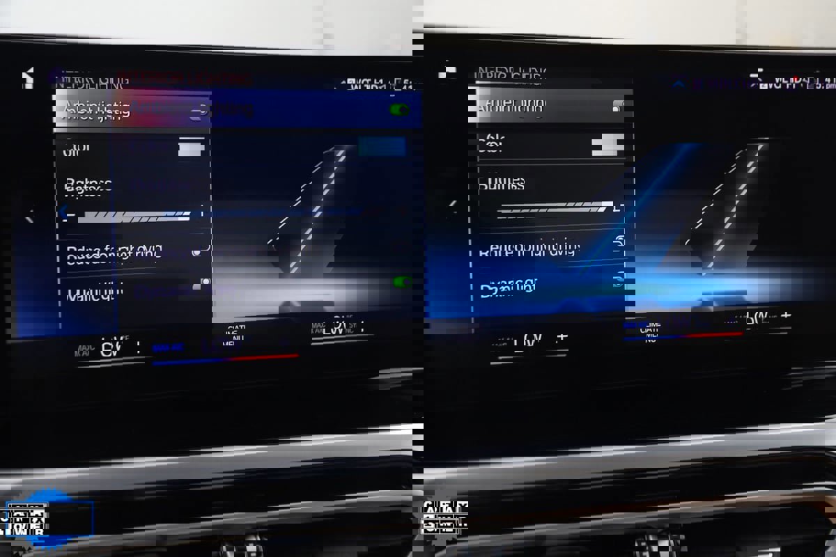 Used 2023 BMW 330i xDrive Sedan w/ Driving Assistance Package image 37