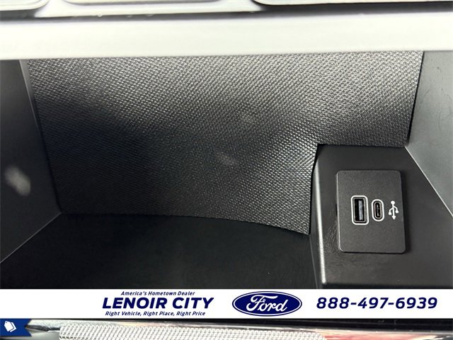 Used 2025 Ford F150 Lariat w/ Equipment Group 501A Mid image 30