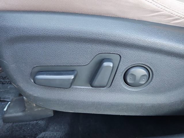 Used 2020 Hyundai Tucson SEL w/ Cargo Package image 12