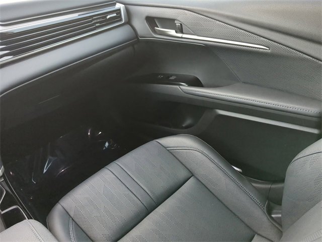 Used 2025 Toyota Camry XSE image 15