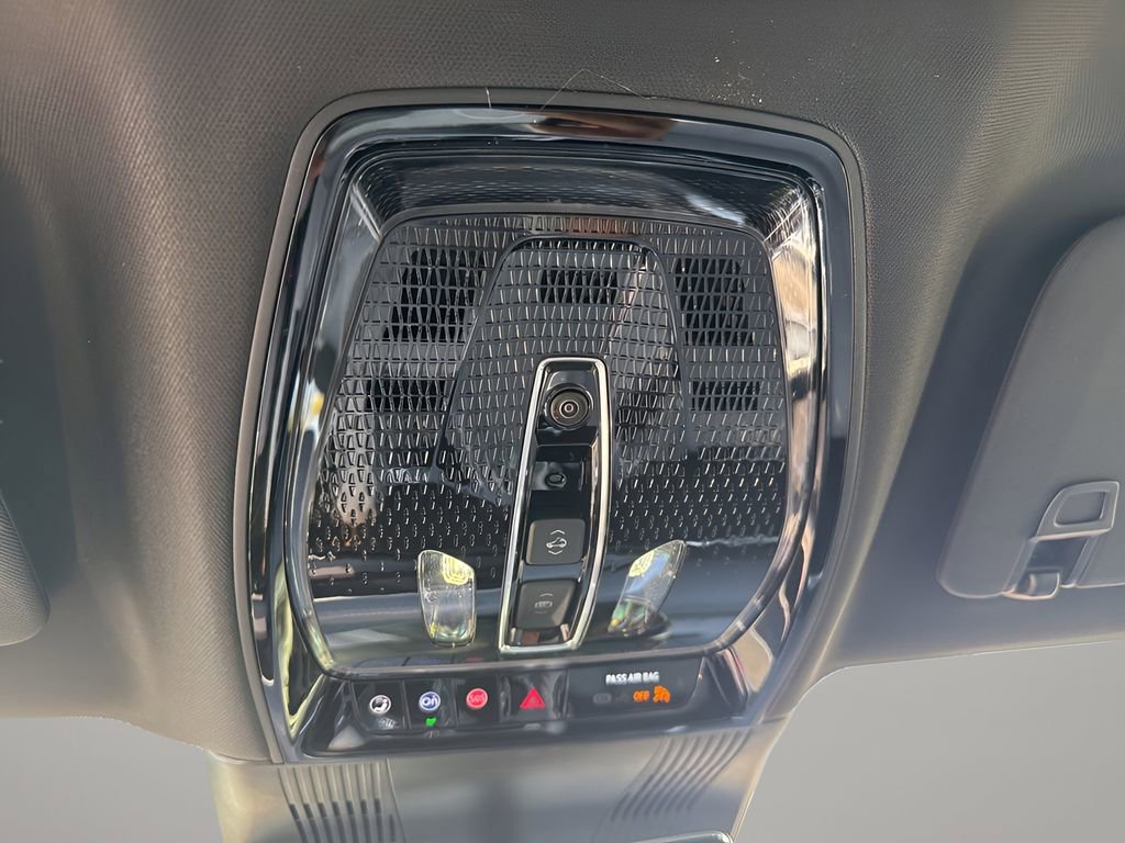 New 2026 Cadillac Vistiq Luxury image 31