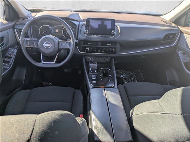 Used 2023 Nissan Rogue S image 16