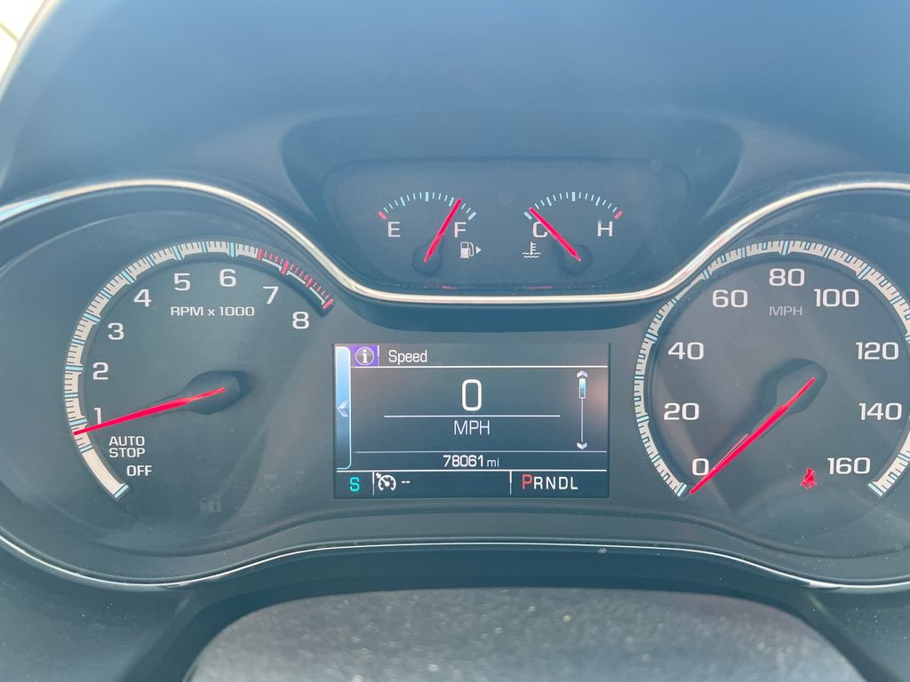 Used 2018 Chevrolet Cruze LT w/ Sun And Sound Package image 22