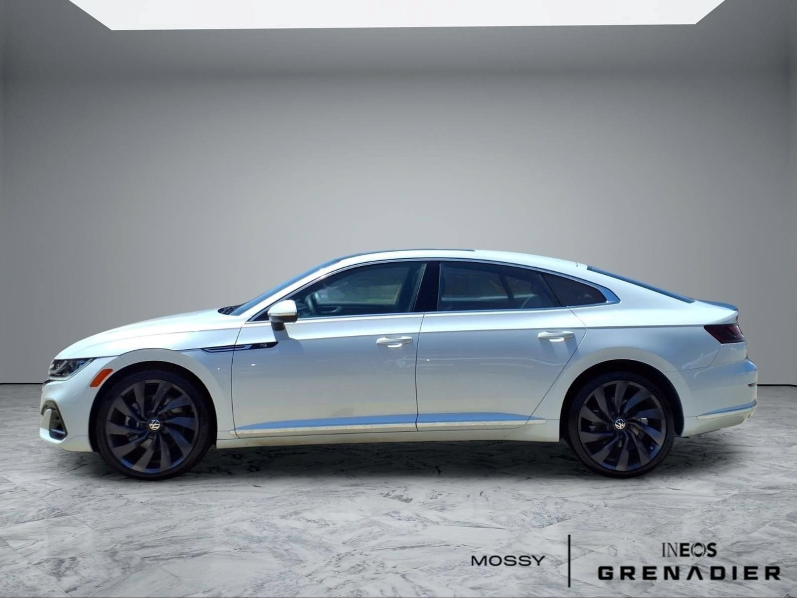 Used 2023 Volkswagen Arteon SEL AWD/4WD image 5