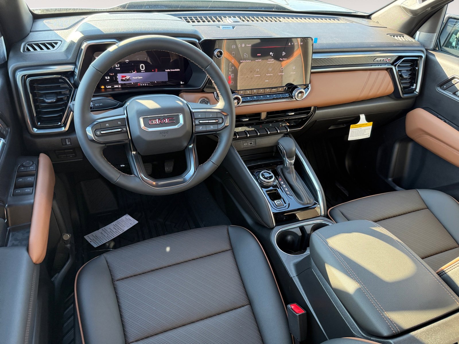 New 2026 GMC Canyon AT4 w/ Technology Plus Package image 15