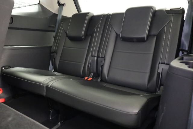 Used 2023 Volkswagen Atlas SE FWD image 32