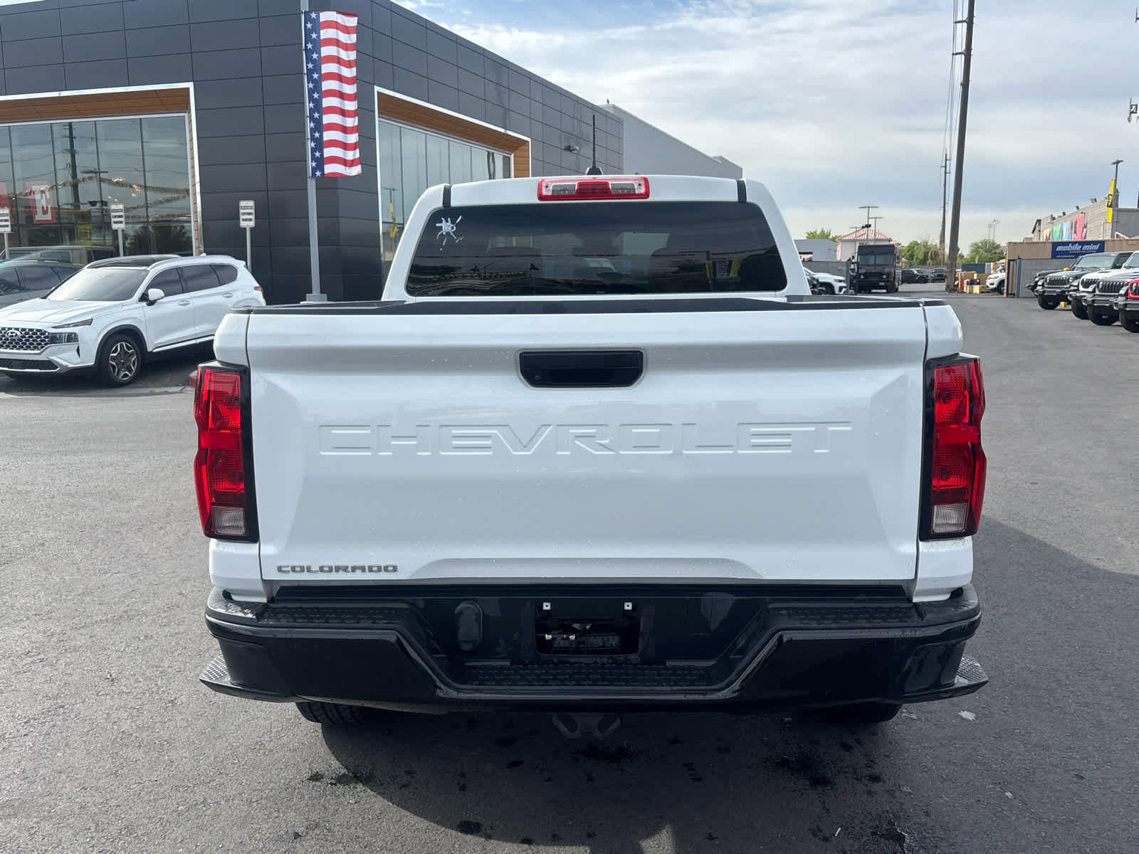 Used 2023 Chevrolet Colorado W/T image 7