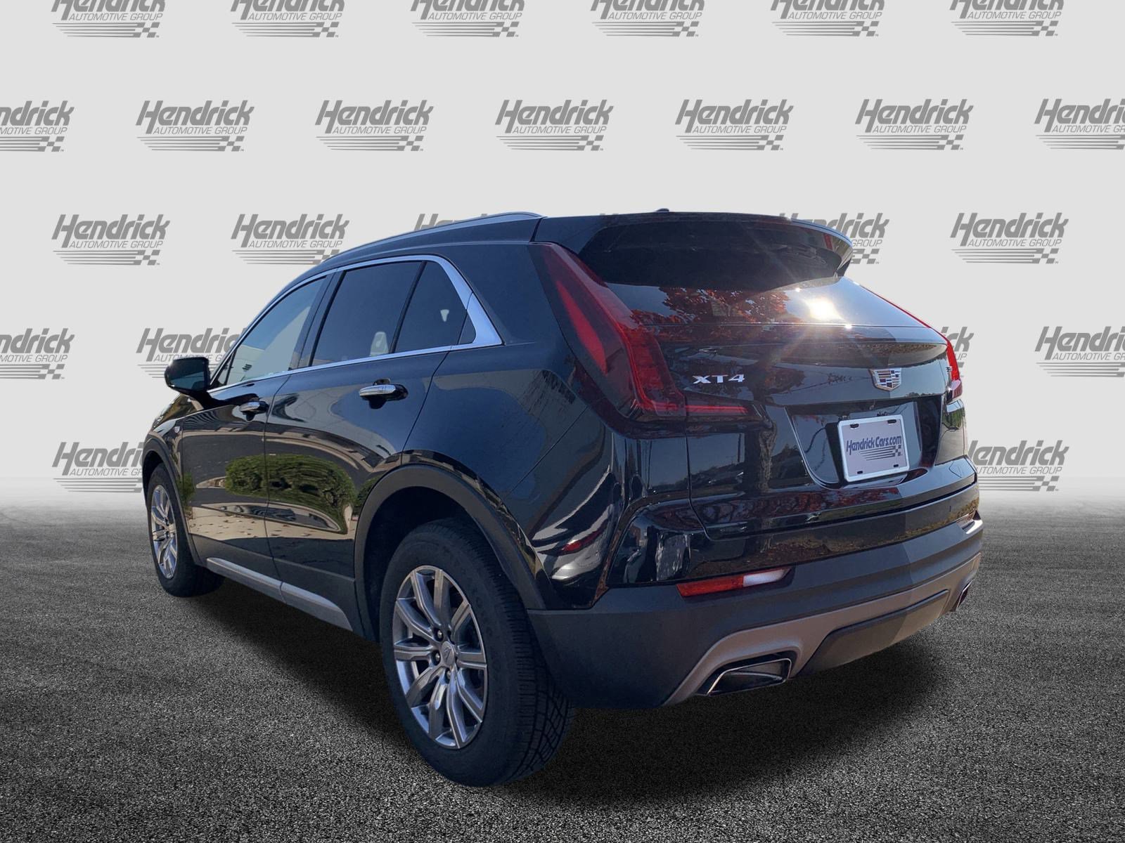 Used 2020 Cadillac XT4 Premium Luxury image 8