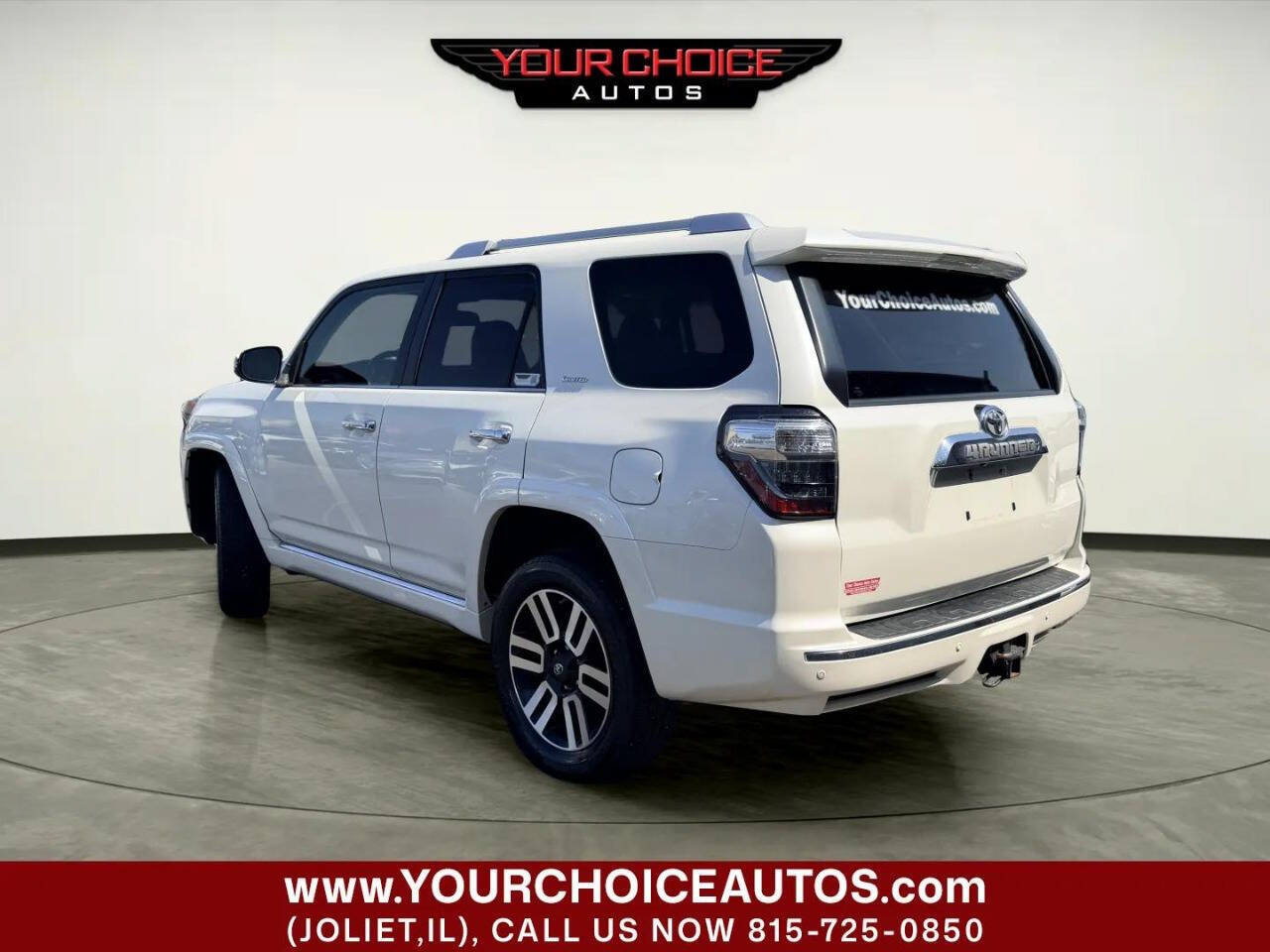 Used 2016 Toyota 4Runner Limited AWD/4WD image 3