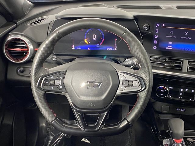 Certified 2024 Chevrolet Trax RS w/ Sunroof Package FWD image 16