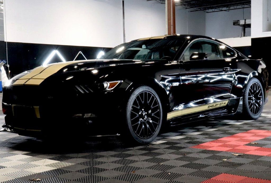 Used 2016 Ford Mustang GT Premium image 2