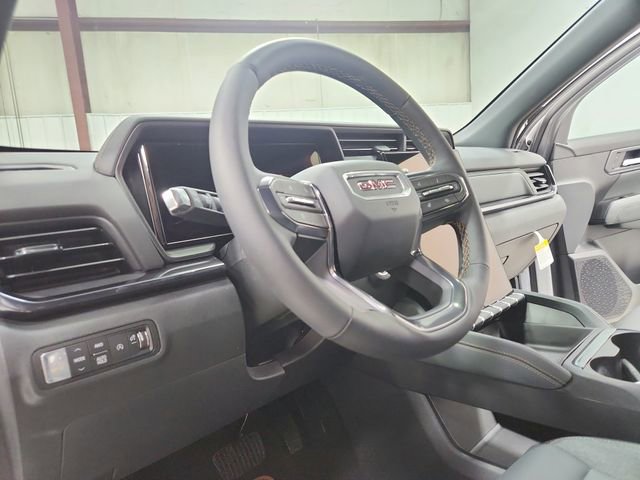 New 2026 GMC Terrain AT4 w/ Technology Package II AWD/4WD image 18
