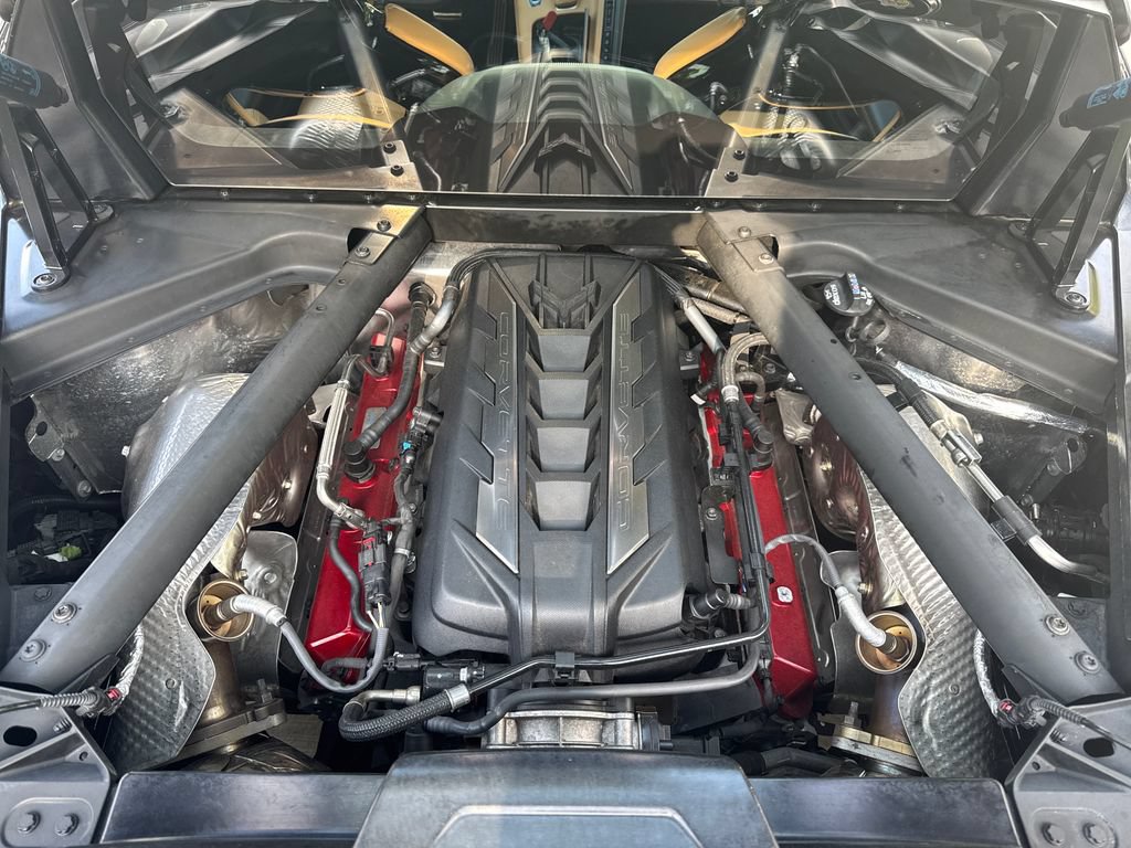 Used 2023 Chevrolet Corvette Stingray Premium Cpe w/ Z51 Performance Package RWD image 36