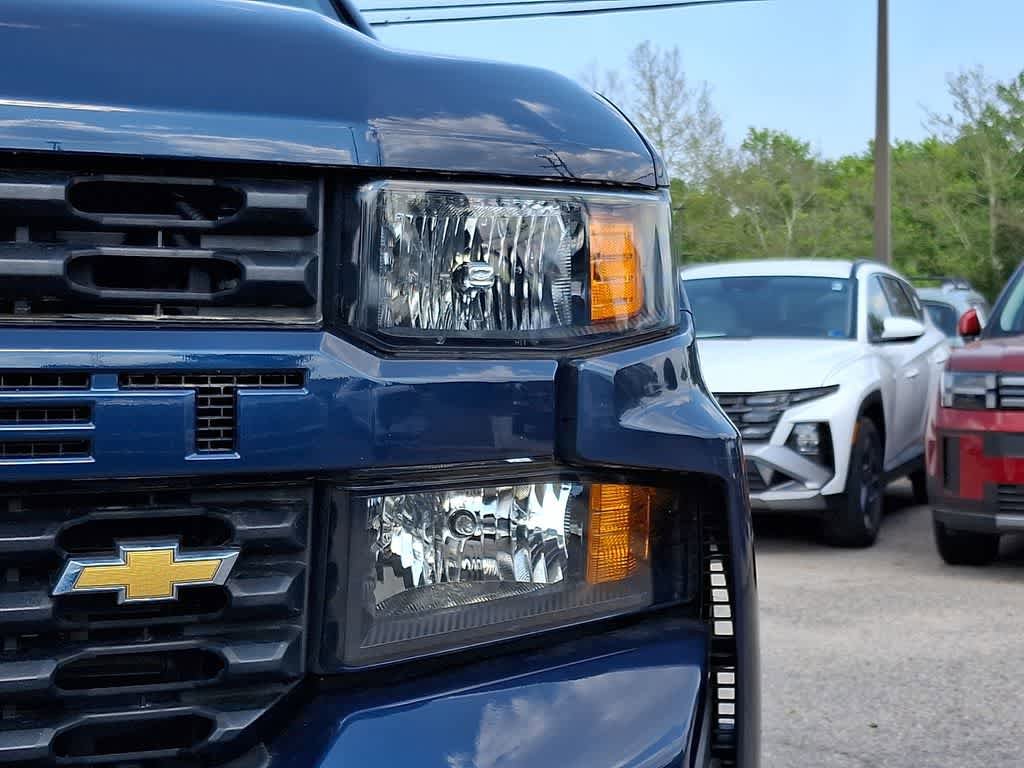 Used 2021 Chevrolet Silverado 1500 Custom RWD image 9